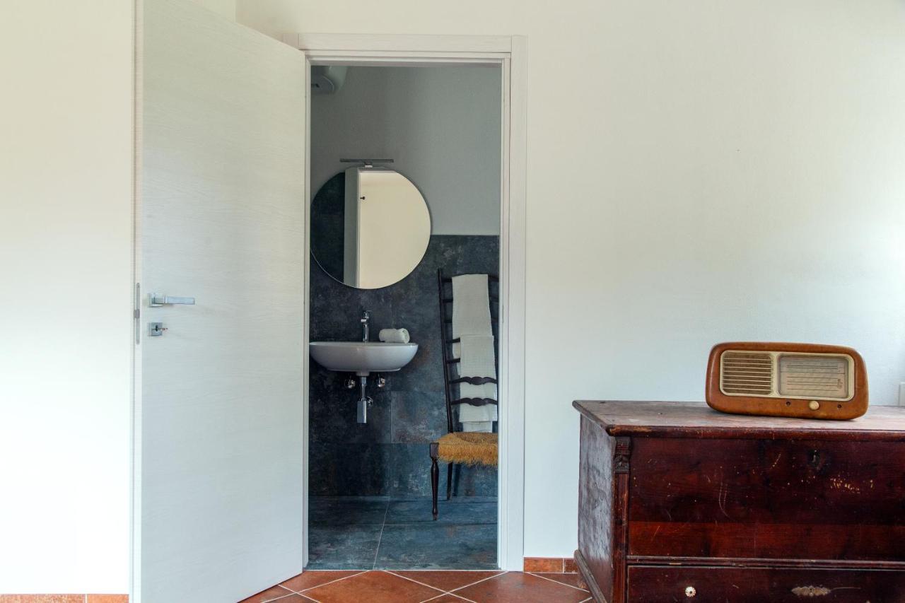 Villa Orta - Agriturismo Con Cucina Vegan, Plant-Based Farmhouse Riotorto Bagian luar foto